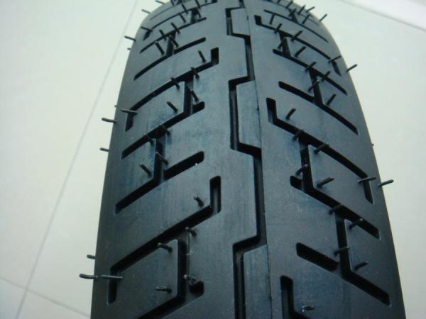 motorcycle tyre