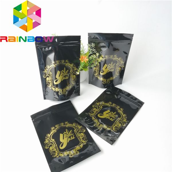 Изготовленная на заказ черная стойка вверх по Childproof застежка-молнии кладет пластиковые мешки в мешки упаковывая сумки цветка пеньки засорителя доказательства запаха съестные