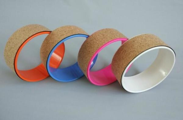 Eco Friendly Customized Color/ Popular Hot Sale Customized Logo Cork Yoga Wheel for Wholesale