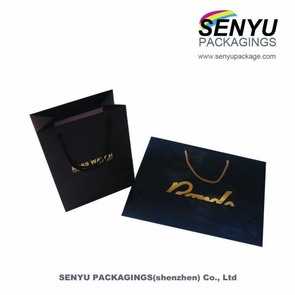 Sacs de papier de cadeau imprimés par coutume de luxe de Papier d'emballage gravant en refief ou stratification brillante