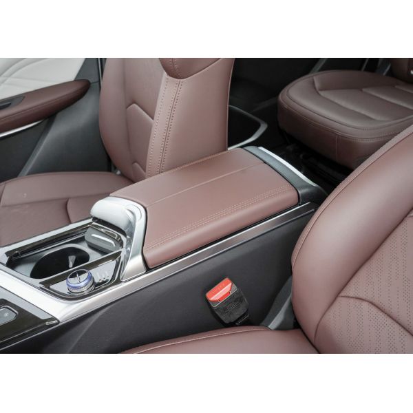 Автомобили 1.5T 181HP L4 6 топлива MPV усаживают высокоскоростной новый корабль командировки автомобилей