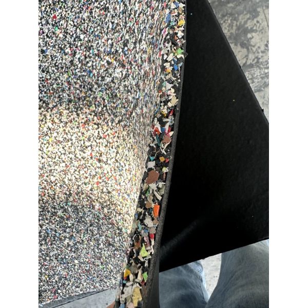 Static Isolation Compound Gym Rubber Flooring for Playground Surfaces 500mmx500mmx20mm