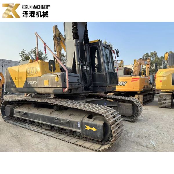 21T Used Volvo EC210 Excavator With Volvo Cabin In Good Condition In Year 2022
