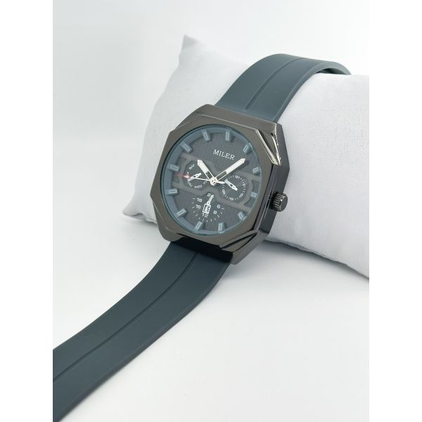 Casual Men's quartz Watches Minimalist Stick Needle Scale Three Eye Six Needle Waterproof men's quartz Watch