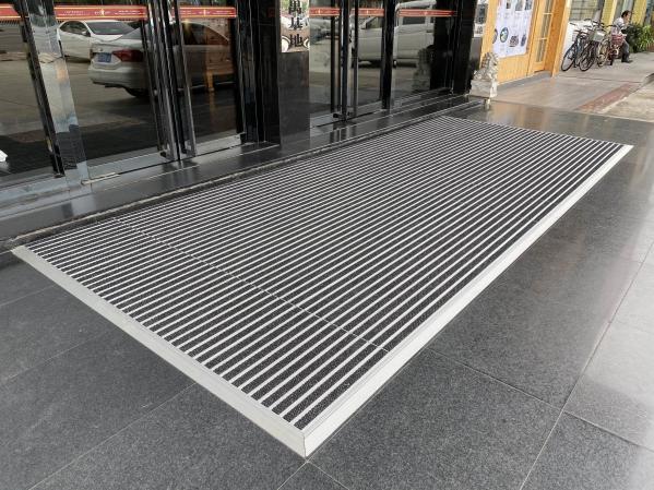 Closed Struture 12mm Anodizing 2.35mm Floor Entrance Mat