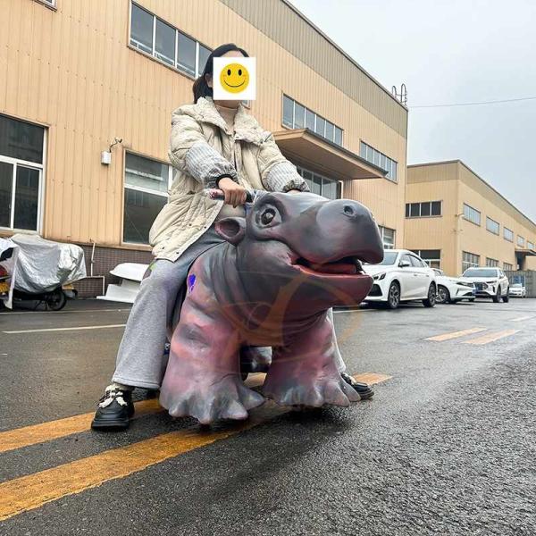350W 100kg Load Electric Ride On Dinosaur Motorized Operation Animatronic Dinosaur