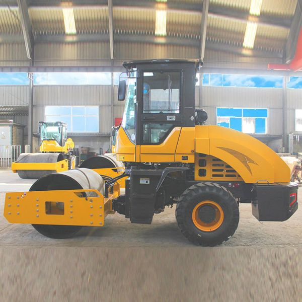 Construction Machinery 5Ton 6Ton 8Ton 10Ton Vibratory Road Roller Single Drum Diesel Ride on Soil Compactor Roller for Sale
