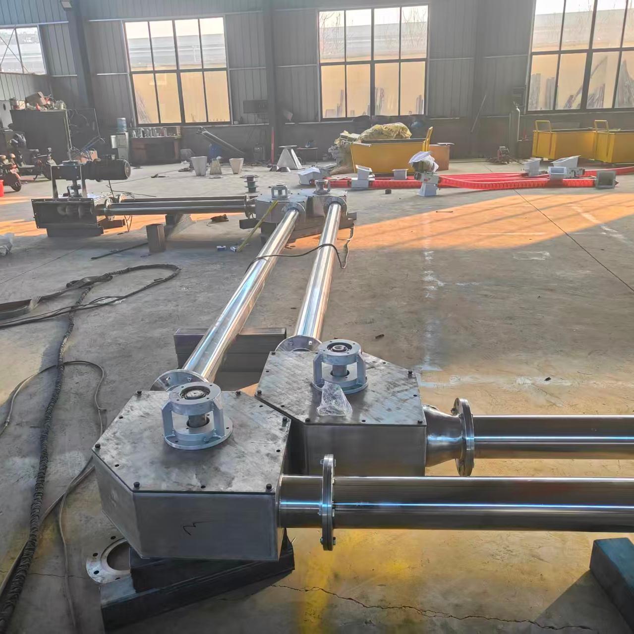 Automatic Enclosed Tube Chain Conveyor Customized Length For Bulk Material Handling