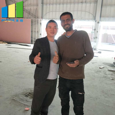 Рассекатели комнаты конференции Халл банкета высокие деревянные складывая акустические в Таиланде