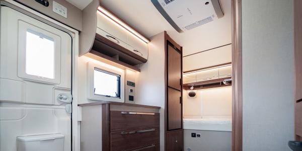 Retro Rent Camping Trailer Rv Holiday Home For Camp Spacious Space Layout