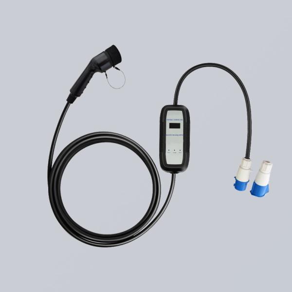 CCS2 Type 2 Outdoor Portable EV Charger 7KW 32A Flame Retardant