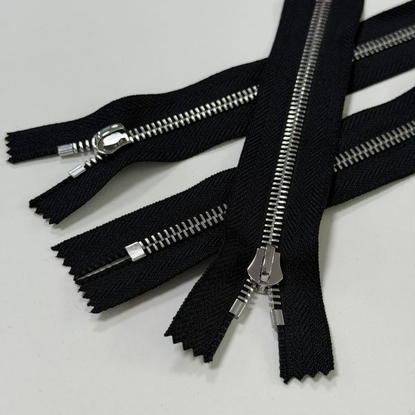 Durable #5 Euro Teeth Metal Zip Up Bright Nickel Deformation Resistant