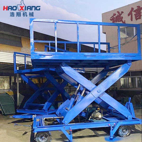 Outdoor Portable Scissor Lift Platform For Elevated Work Environments
