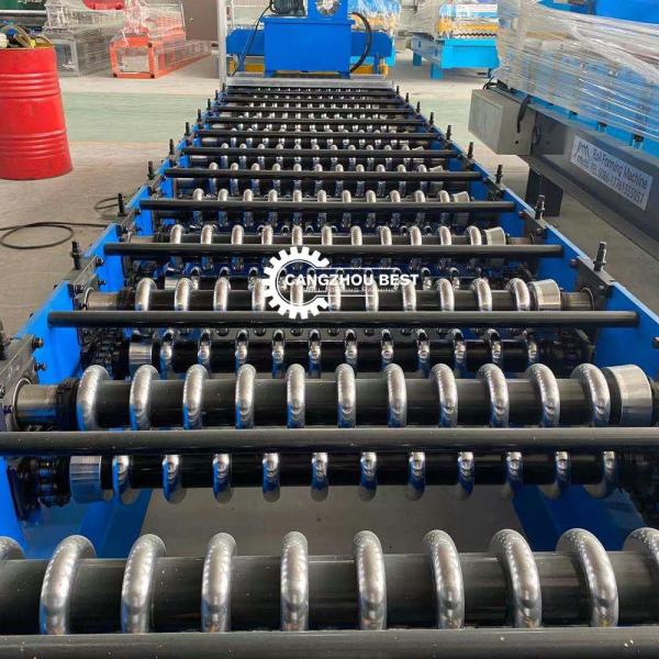 Rolo telhando hidráulico da folha do corte 762mm que forma o vendedor da máquina