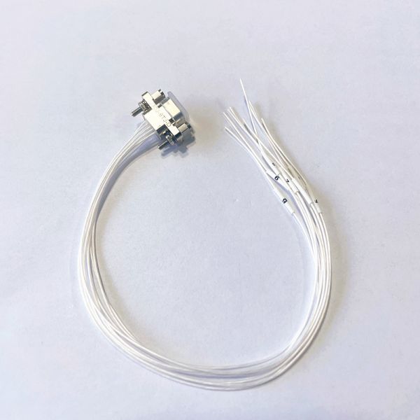 Anti Rotation J30J Connector 1.27mm Pitch Metal Body Micro D Connector for High Density Applications
