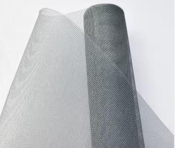 Écran à moustiques en fibre de verre blanc Ruloir à mailles à moustiques en fibre de verre résistant aux alcalins
