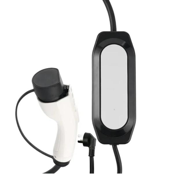 CE Certified Type 2 Portable EV Charger 3.5KW Fast EV Charging Pile