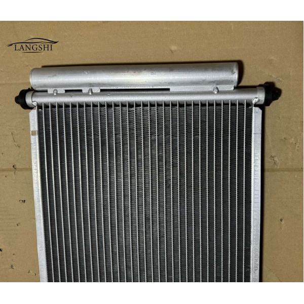 80110SAA013 Автозапчасти охлаждающая система кондиционер кондиционера для HONDA Jazz Fit