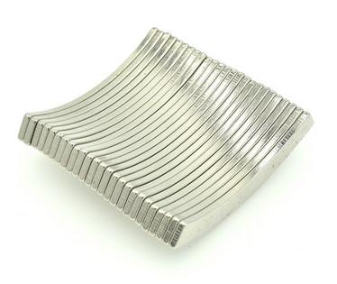 Industrial Arc Shaped Magnets Neodymium Rare Earth Magnets N52 Silver Coating