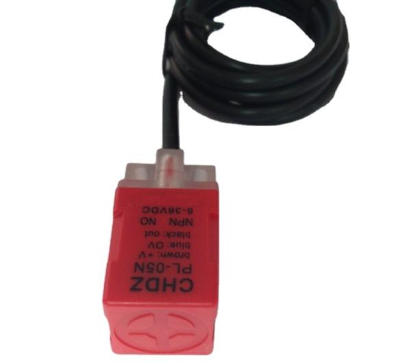 PL-05 DC 6-36V 5 mm distance 3-wire inductive square proximity sensor switch