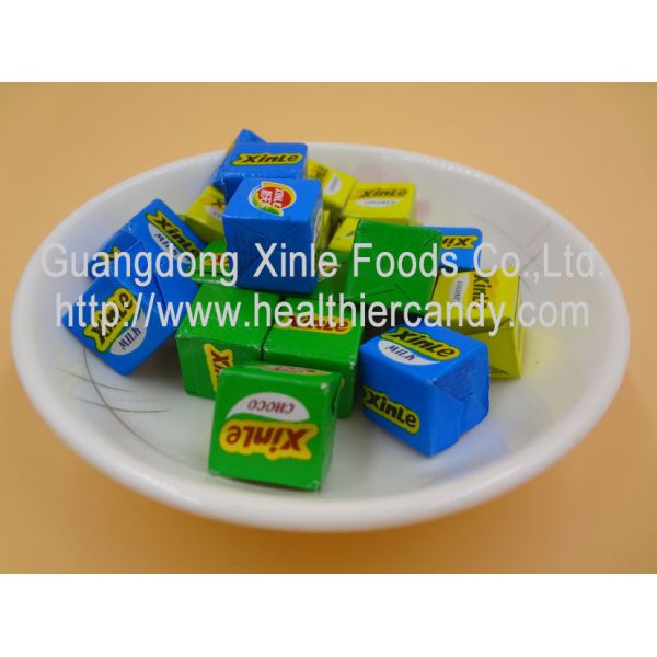 Большие кубы сахара/легкие закускы форменной конфеты куба хрустящие чувствуя зеленые