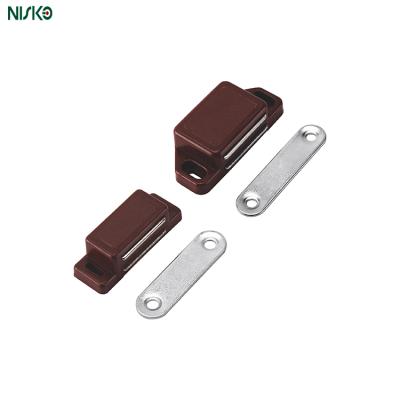 クローゼットドア用プラスチックハウジング鉄製マグネットドアキャッチ