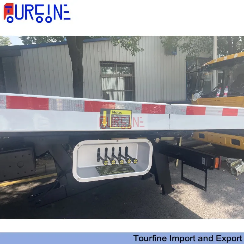 FAW 4x2 Recovery Tow Truck 8 Ton with Crane Flatbed Wrecker Truck for Vehicle Rescue