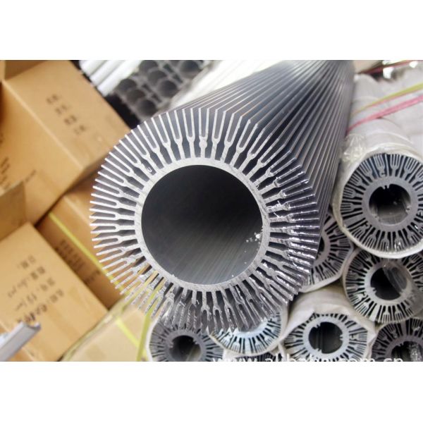 Aluminum Heat Sink Extrusion Heating Radiator For Electronic Products