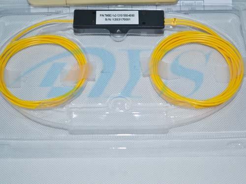 Wall mount fiber optic FTTH mini terminal box with 1X8 PLC Splitter Fiber Optic Terminal Box