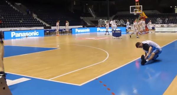 P10 Basketball / Football Pitch Advertising Boards , Outdoor Programmable Led Signs
