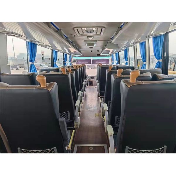 Euro 5 Autobuses usados de 46 asientos con transmisión manual Autobuses de segunda mano con 2 puertas