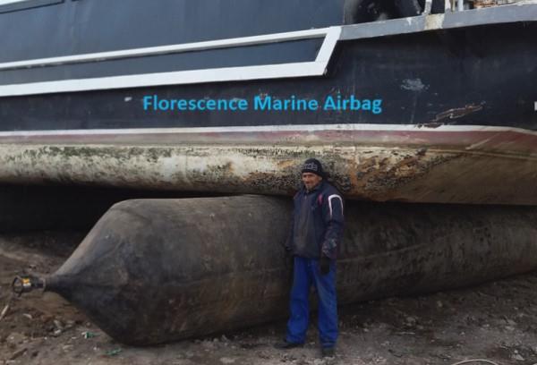 image011_副本 Wear Resisting Inflatable Marine Airbag Anti Crack For Ship Boat Vessel Ferry