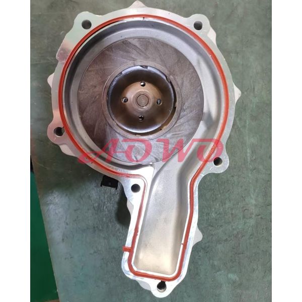 21960479 Pompes à eau à accouplement de ventilateur de haute précision facile à installer Pompes à eau moteur