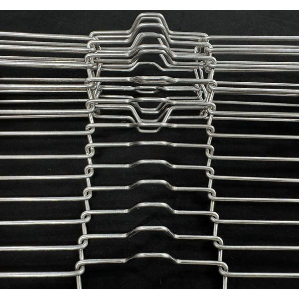 SS304 Ladder Wire Mesh Chocolate Conveyor Belt Open Structure for Even Cooling Non-Stick Surface Easy Clean Bakery Pizza