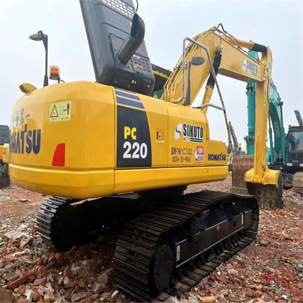 24 Komatsu PC240 Excavadora de rastreamento de 25 toneladas Modelo usado popular com boa engrenagem Componentes principais Motor Motor de bomba