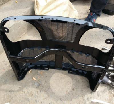 YTO tractor  front face is equipped with a large lamp fitting 30/40/50