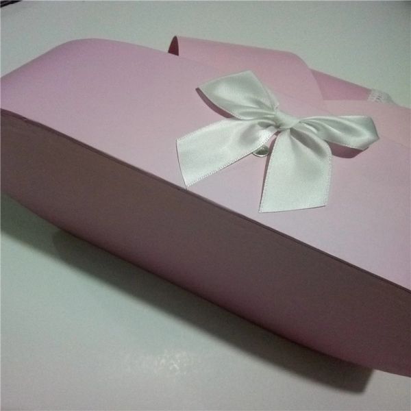 New Design Flower Box Baby Cradle Shape Box For Baby Birthday rose gift