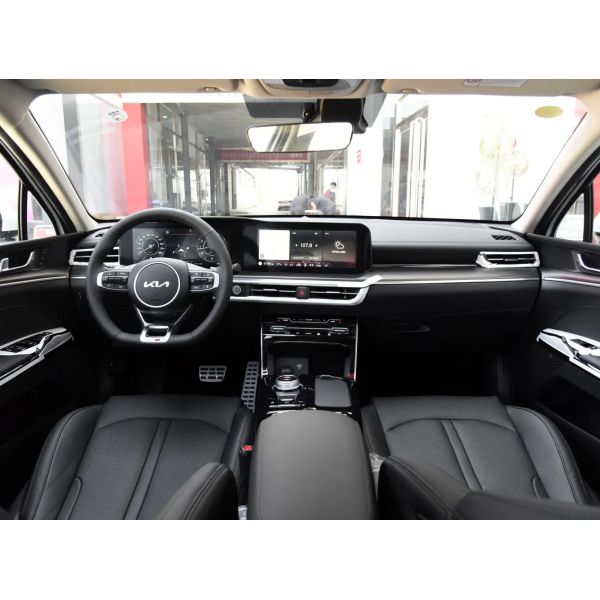 KIA K5 380GT Line Flagship 2.0t Displacement Gasoline 5 Seats Sedan with 2.0t Engine
