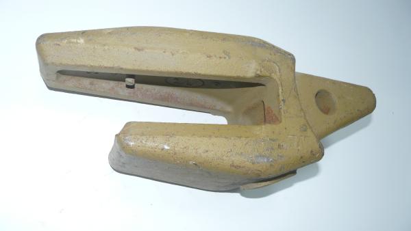 Wear Resistant Excavator Bucket Teeth Adapter Durable Bucket Tooth Adapter 208-939-3120