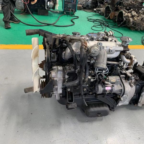 Factory Wholesale Used for ISUZU NKR Trucks Diesel Engine 4KH1 Second Hand