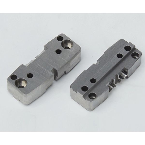 Antiwear NAK80 Steel CNC Mechanical Parts High Precision 0.01mm Tolerance