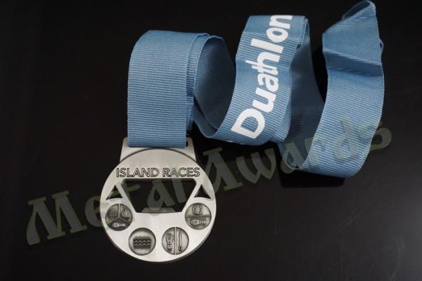 Durable Promotional Bottle Opener , Circle Bottle Opener Medals With Ribbon