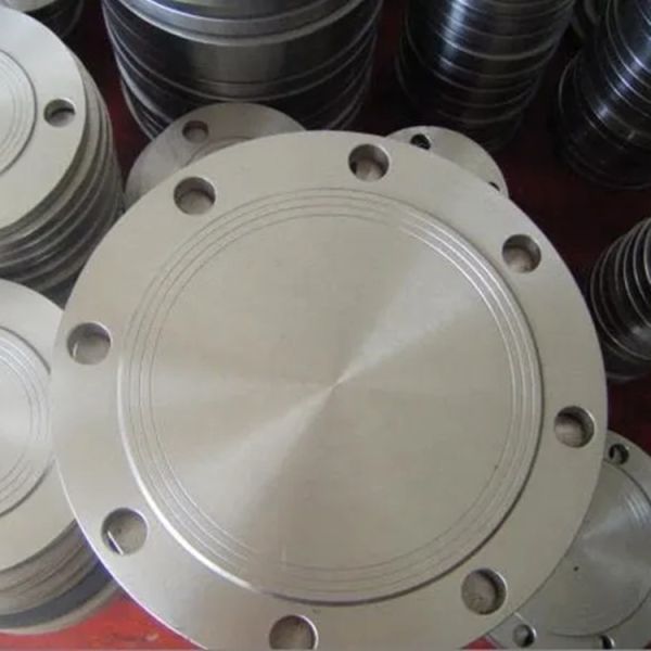 Blind 900# Carbon Steel Pipe Flanges Delivered On Pallets