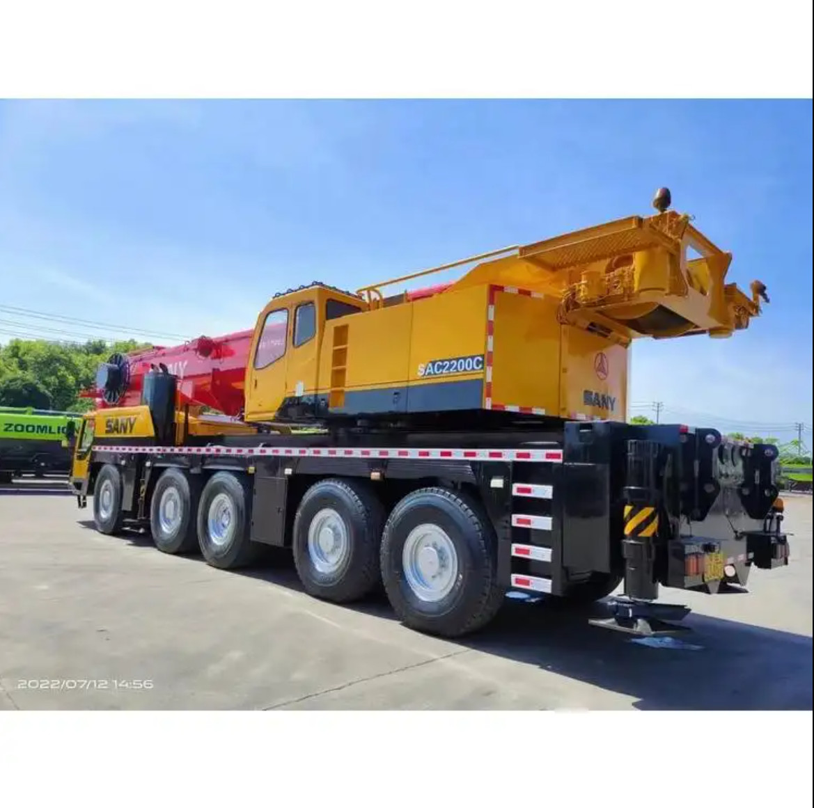 Продается Sany 220T грузовик для грузовых автомобилей с запасными частями