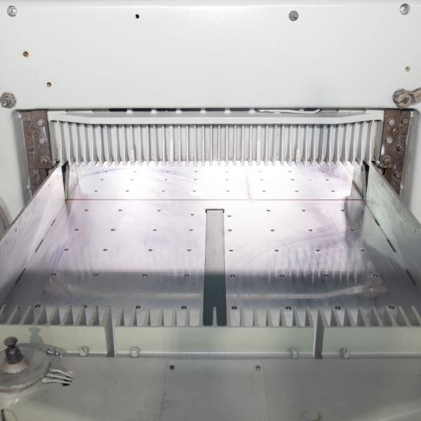 Printing and Packaging Second Hand A3 Paper Cutting Machine with Automatic Grade