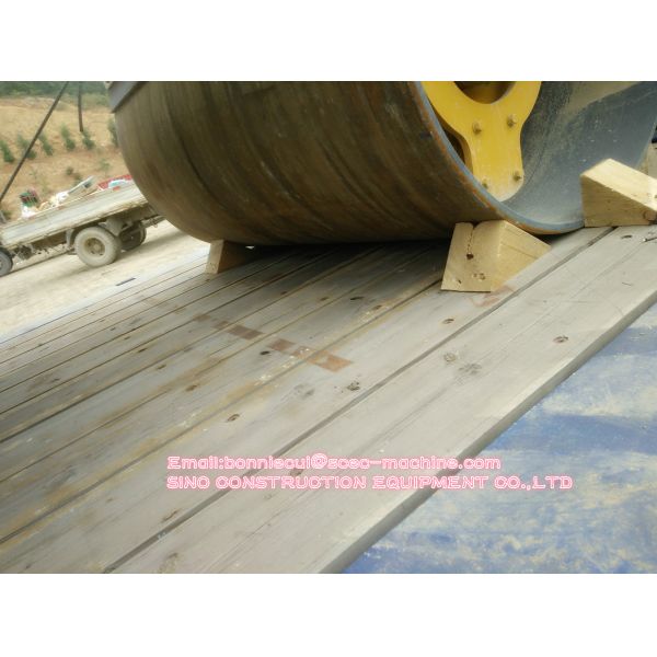 Компактный барабанчик двойника ролика дороги конструкции ролик СКМГ СМР403 5 тонн Вибраторы