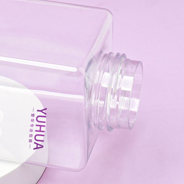 бутылка насоса пены формы 250ml 400mlsquare пластиковая с черным дизайном насоса пены