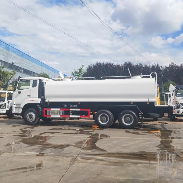 Sinotruk HOWO Water Tanker Truck 3cbm - 30cbm Water Bowser Truck