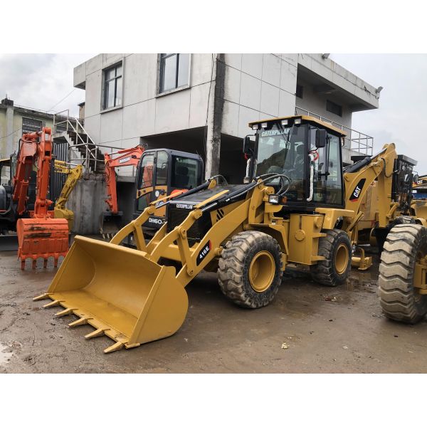 Бульдозер CAT416E с 1441 рабочим часом и двигателем DINA 3054C в Соединенных Штатах