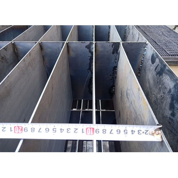 Heavy Duty Press Locked Carbon Steel Bar Grating Shelving